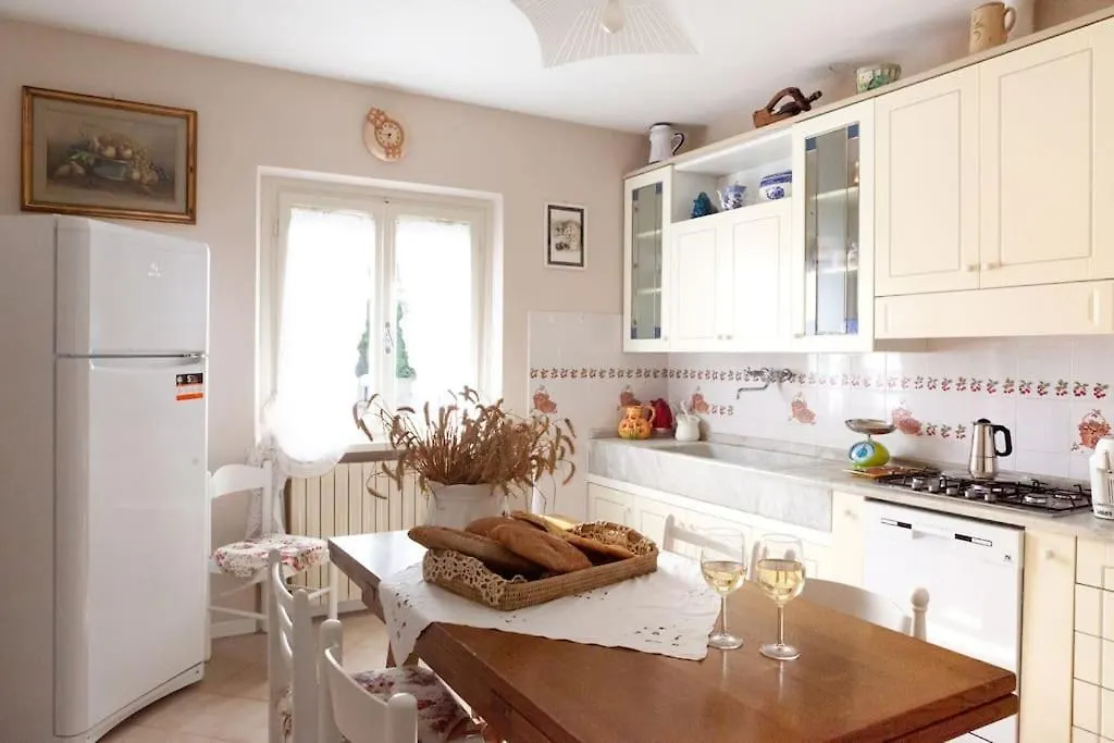 Raggio Di Sole, Oasi Di Felicita Villa Monsagrati